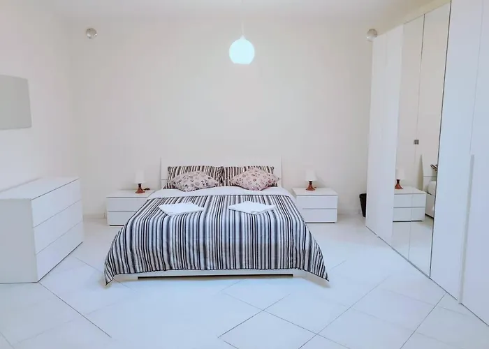 Visconti House * Bari