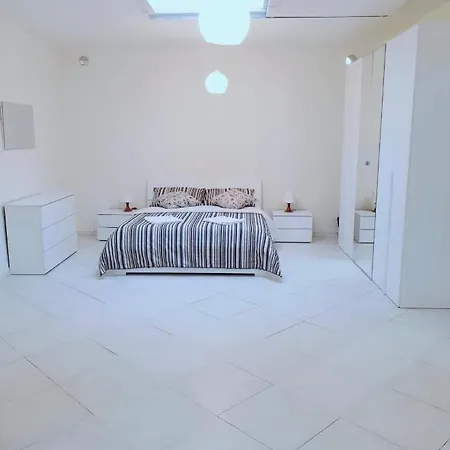 Apartman Visconti House